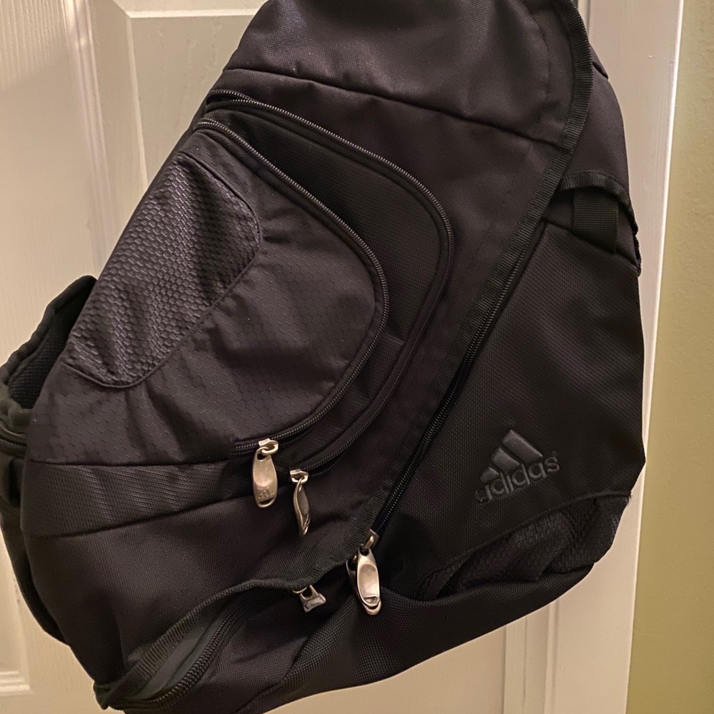 Adidas sling backpack